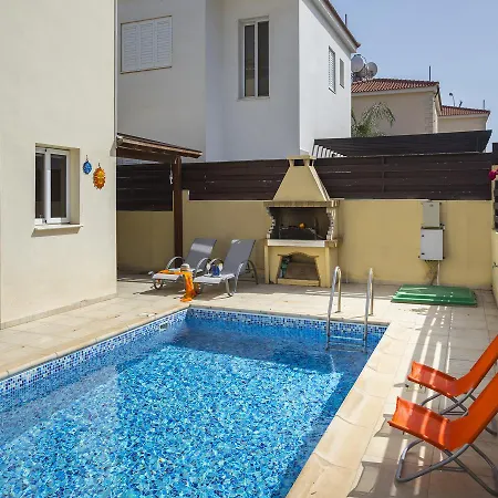 Protaras Amber * Paralímni