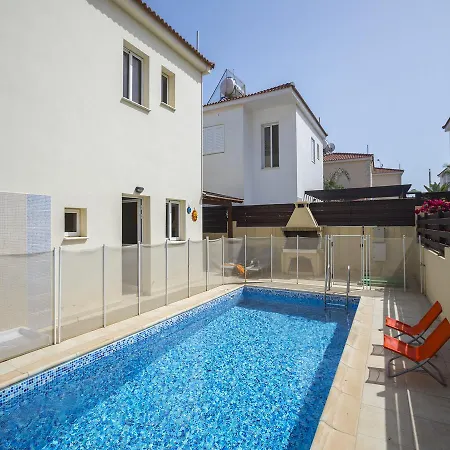 Villa Protaras Amber *